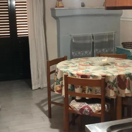 La Goletta Apartment *
